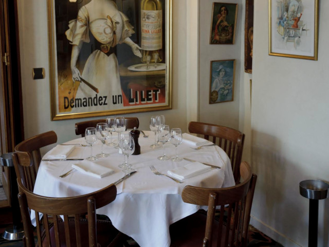 Le Boeuf à la Mode Table